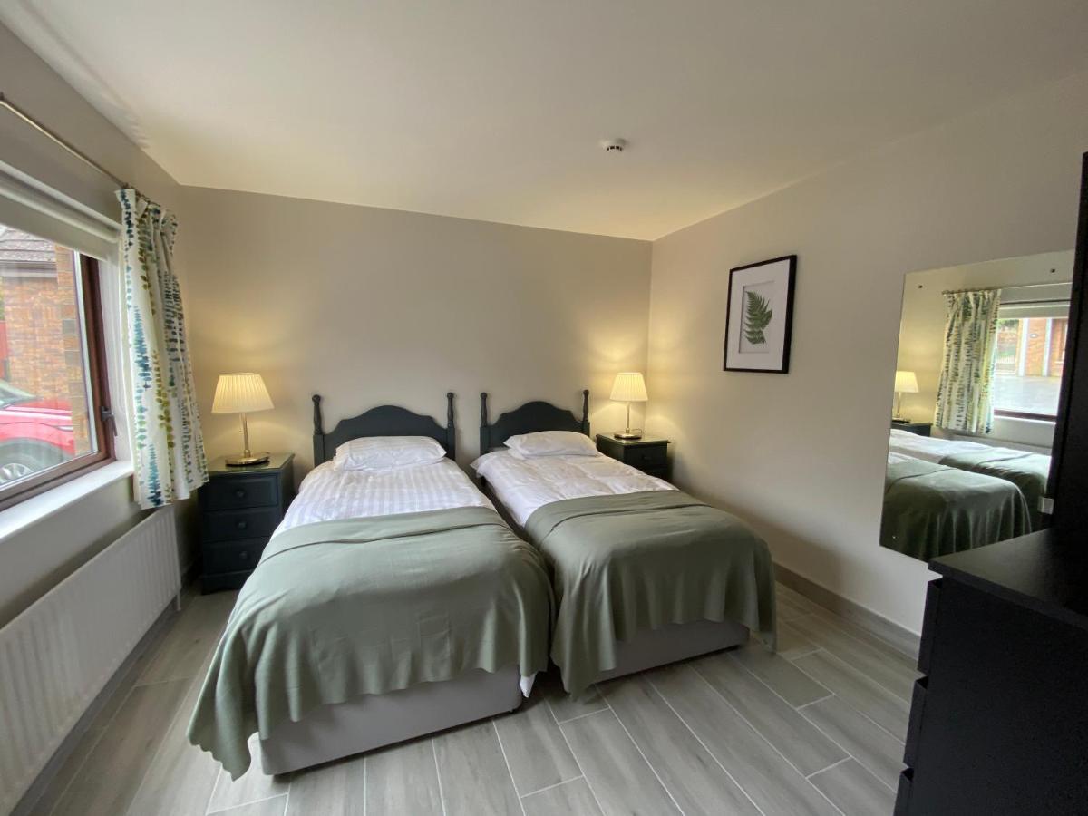 Tullybay Holiday Homes Dış mekan fotoğraf